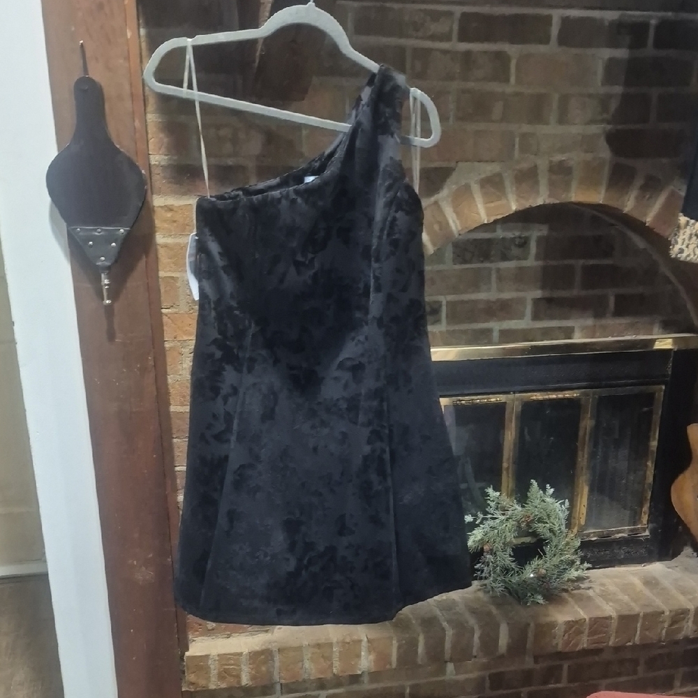 Elegant Black Asymmetrical Dress